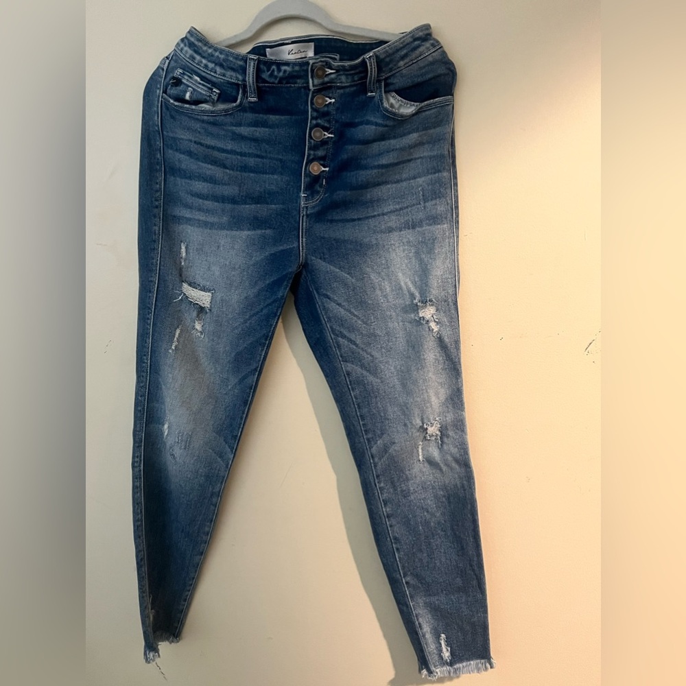 Stylish Distressed Button-Fly Jeans